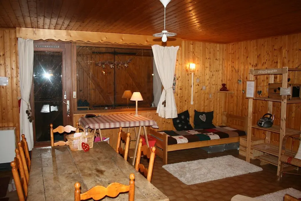 Les Myosotis Apartment Areches 0*,  France